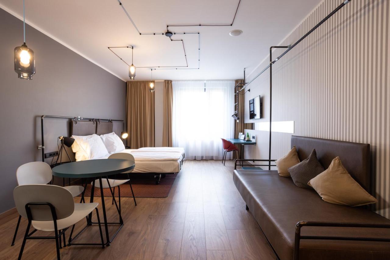 Hotel Miss Sophie'S Downtown Praga Exterior foto