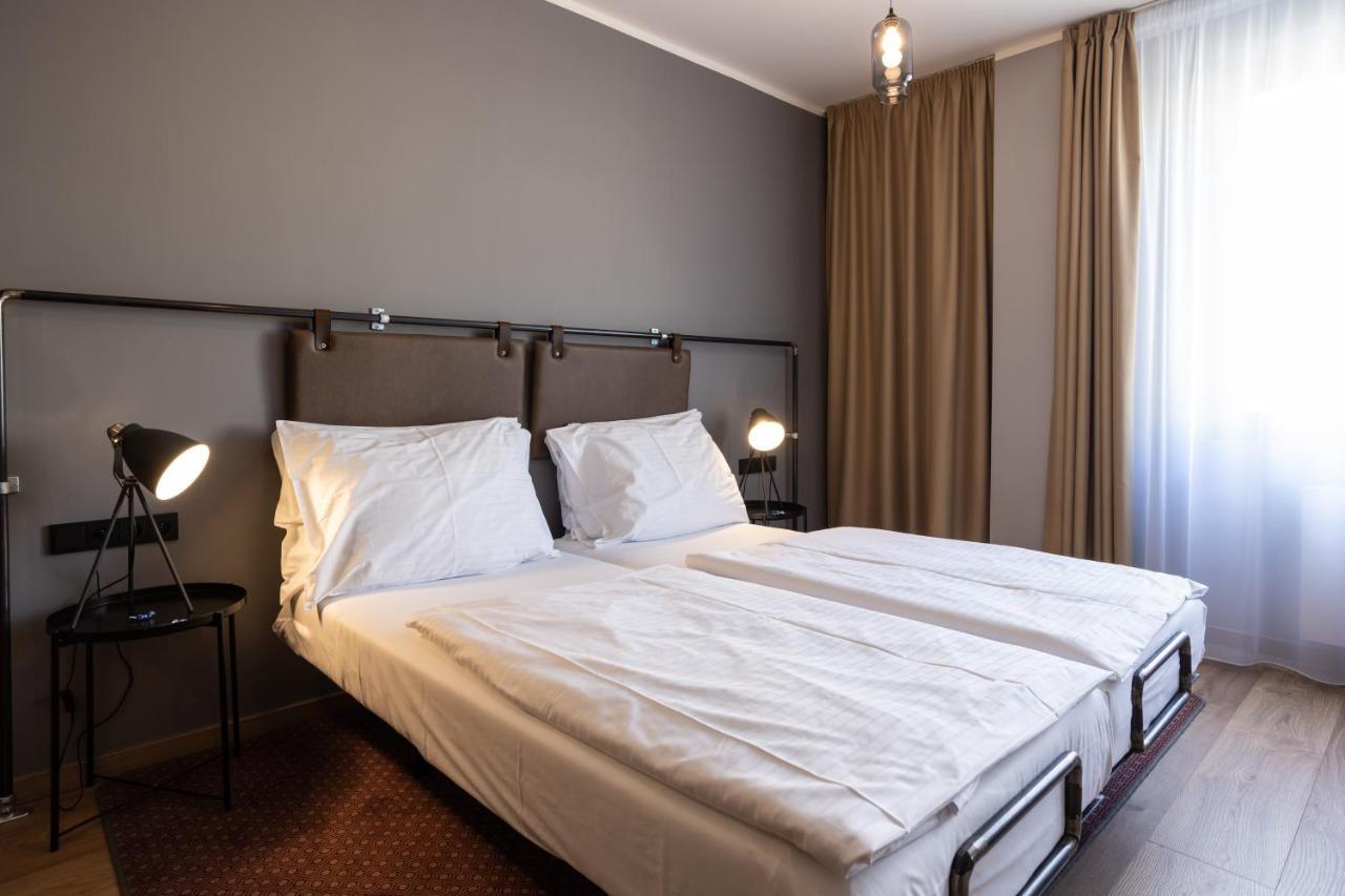 Hotel Miss Sophie'S Downtown Praga Exterior foto