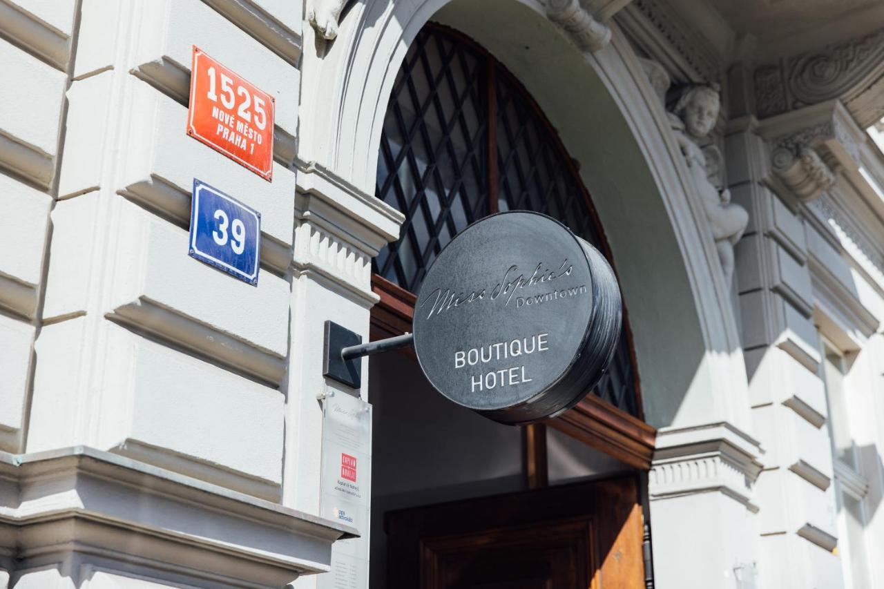 Hotel Miss Sophie'S Downtown Praga Exterior foto