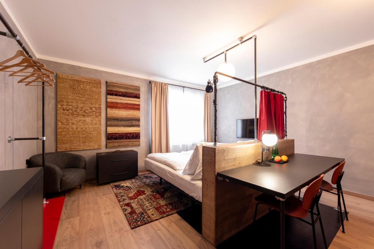 Hotel Miss Sophie'S Downtown Praga Exterior foto